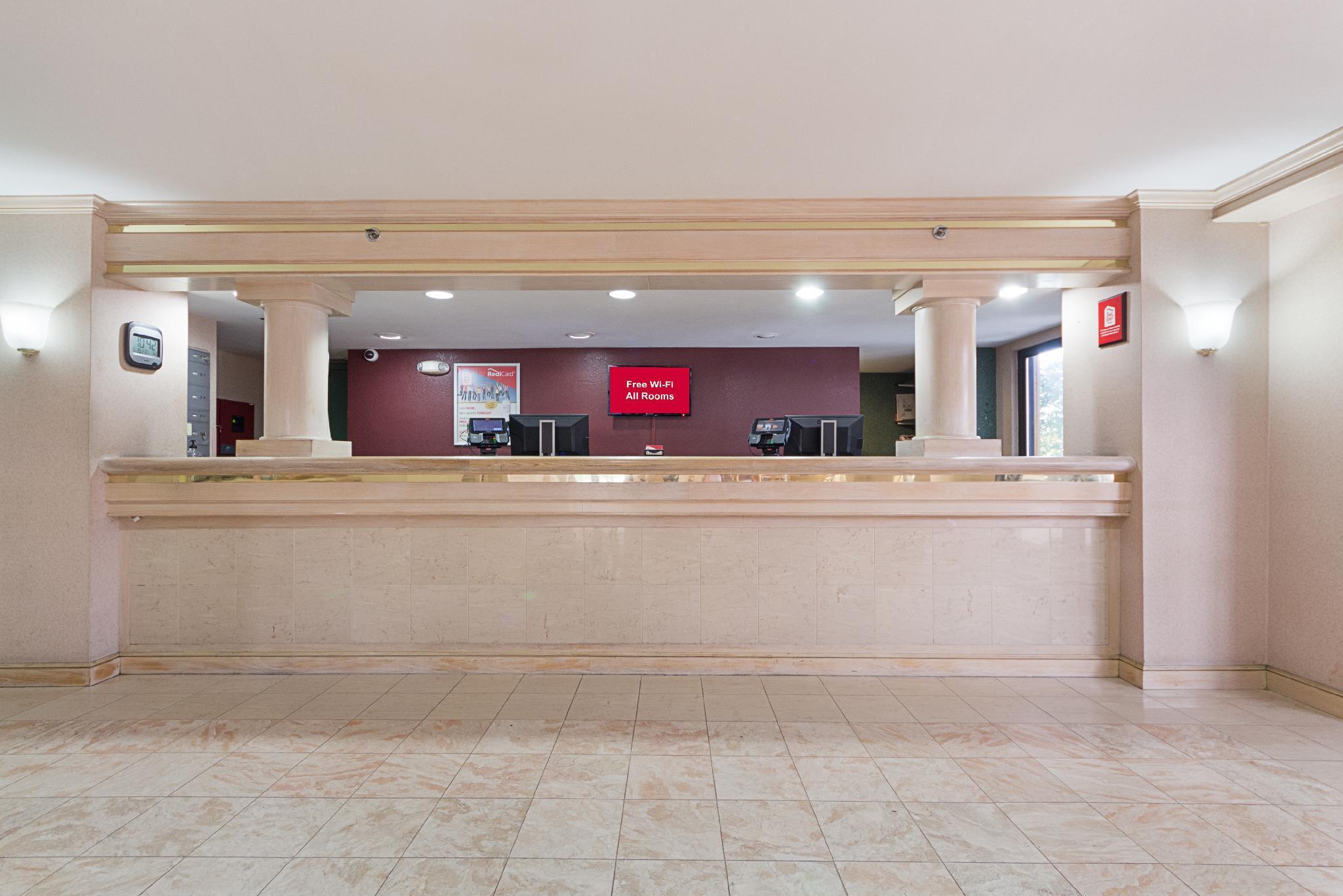 Red Roof Inn Plus+ Dallas - Addison Eksteriør billede
