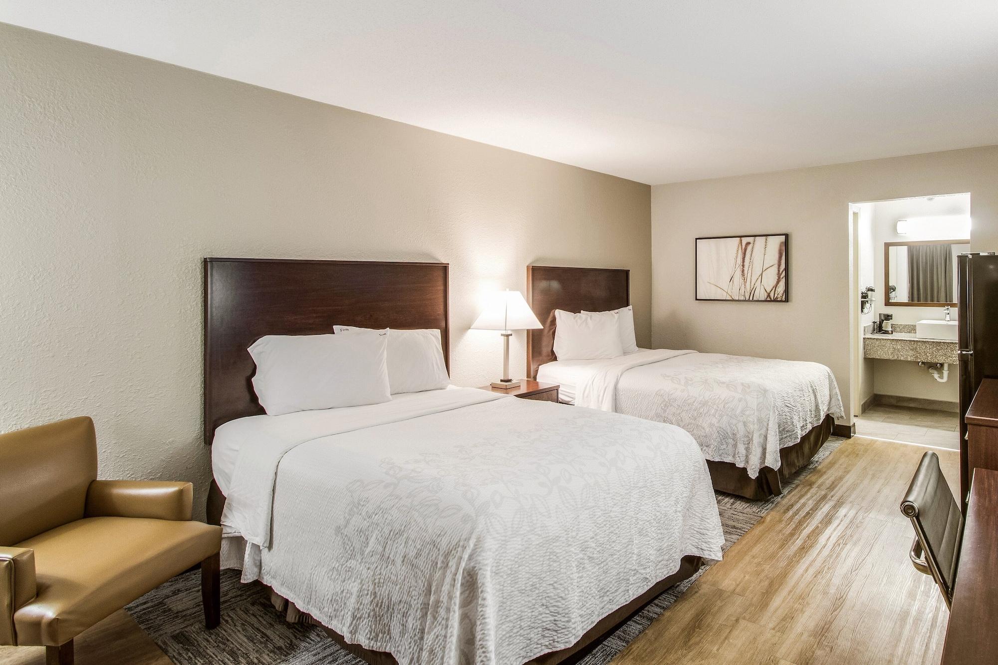 Red Roof Inn Plus+ Dallas - Addison Eksteriør billede